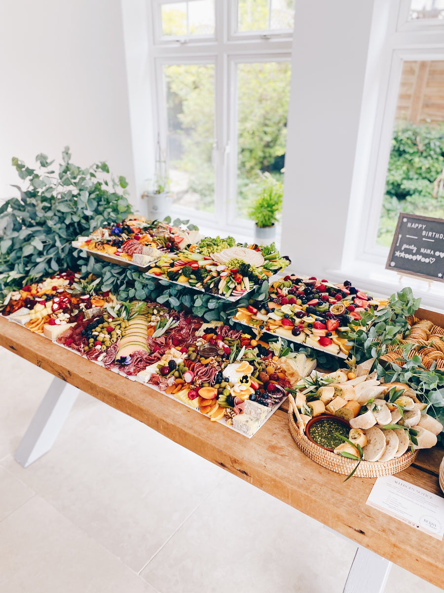 ultimate grazing table with various food options... Rustic grazing table wedding 60 photos - Astyledwedding.com