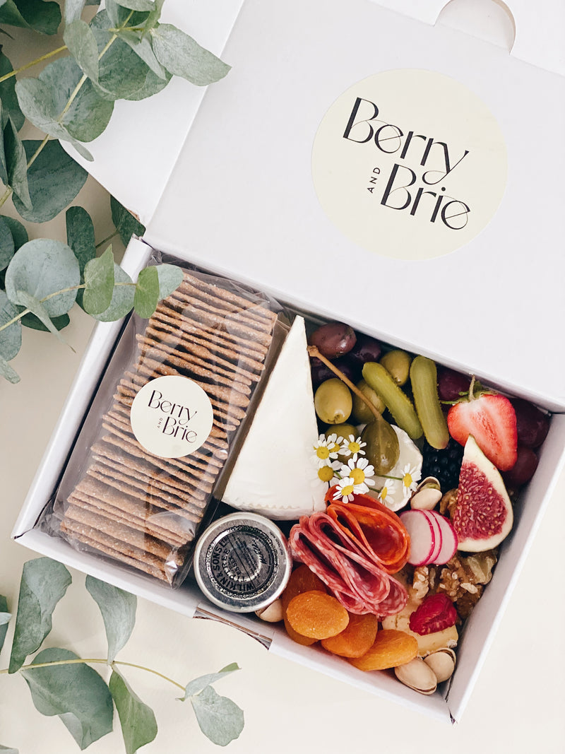 Mini Berry Cheese Box